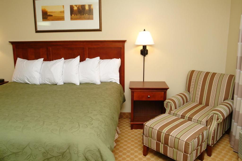 Country Inn & Suites By Radisson, Birch Run-Frankenmuth, Mi Room photo